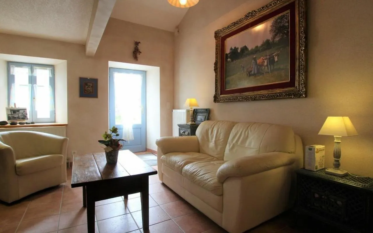 Holiday home Gite De Charme En Auvergne, Ideal Pour Detente Et Activites, Tout Confort, Jardin, Wifi Et Equipements Bebe - Fr-1-582-12 Ouides