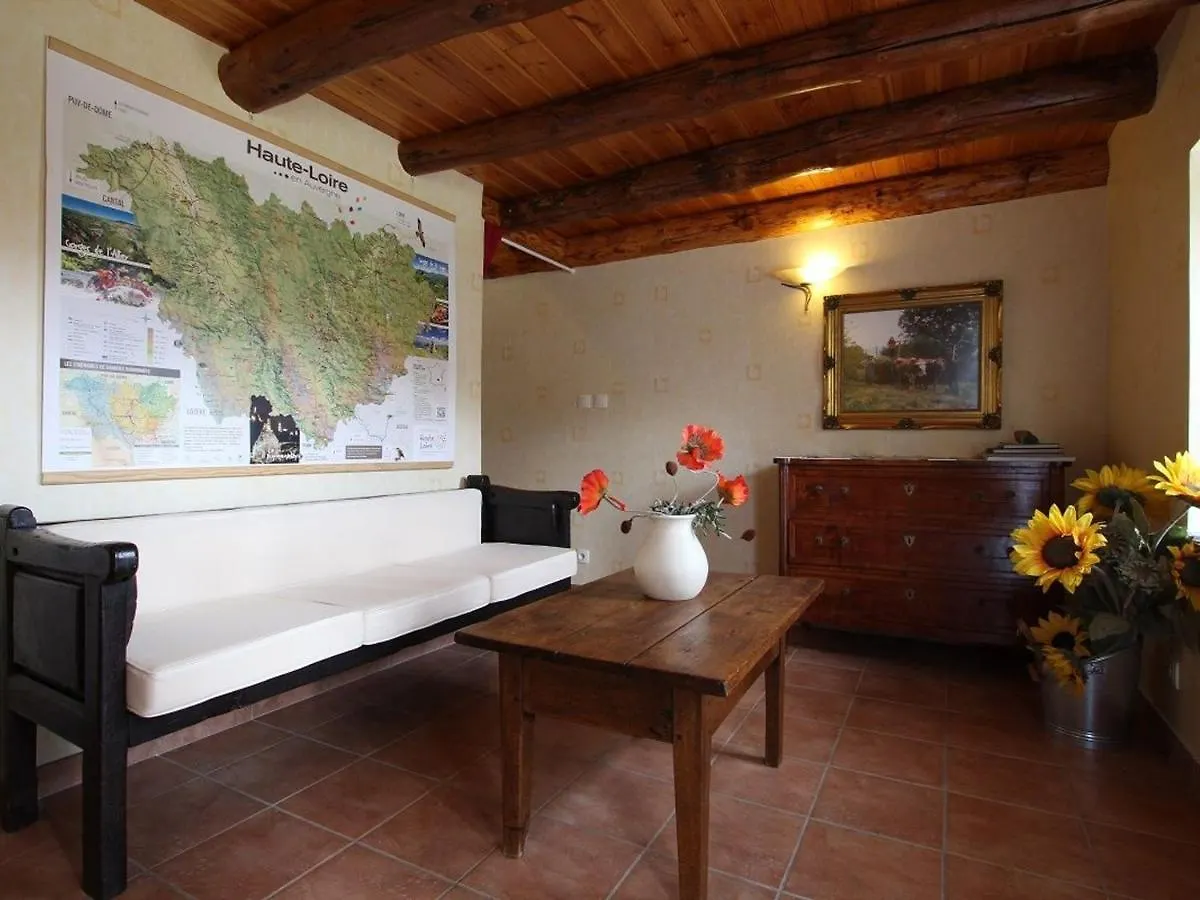 Holiday home Gite De Charme En Auvergne, Ideal Pour Detente Et Activites, Tout Confort, Jardin, Wifi Et Equipements Bebe - Fr-1-582-12 Ouides France